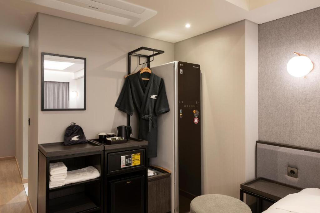 ยอนซาน ฮาวด์ โฮเต็ล Hotel ปูซาน ภายนอก รูปภาพ